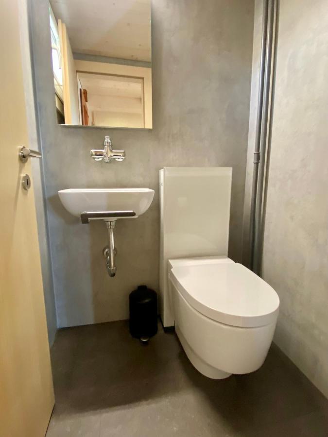 Chalet Egglen "Typical Swiss House, Best Views, Private Jacuzzi" Sigriswil Esterno foto