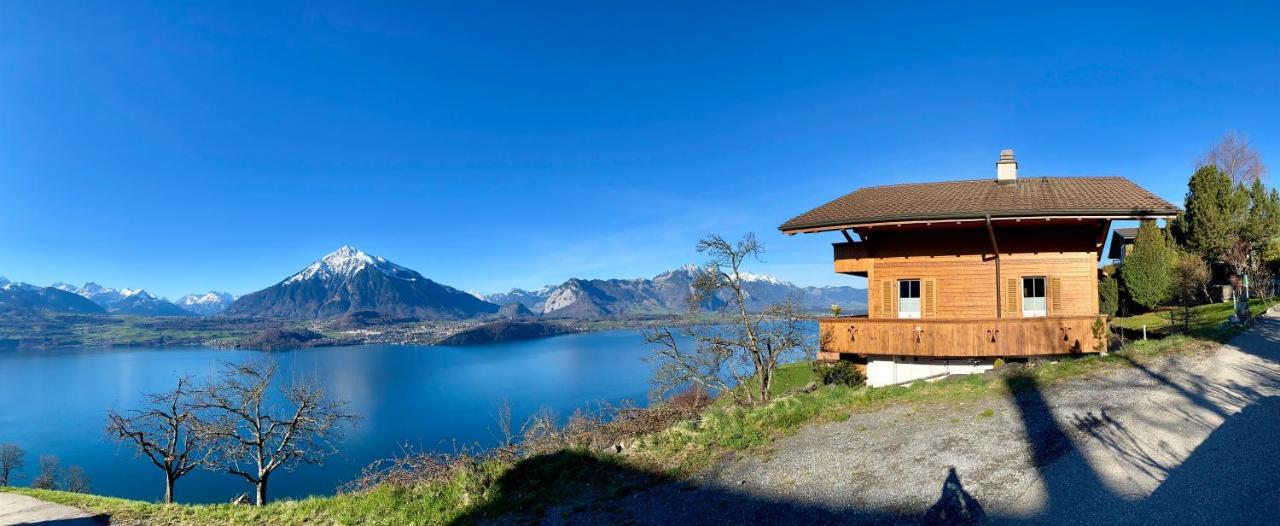 Chalet Egglen "Typical Swiss House, Best Views, Private Jacuzzi" Sigriswil Esterno foto