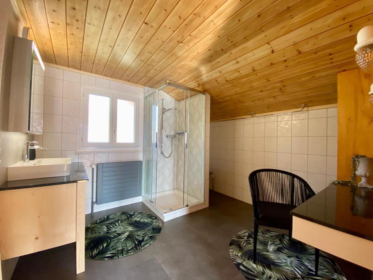 Chalet Egglen "Typical Swiss House, Best Views, Private Jacuzzi" Sigriswil Esterno foto